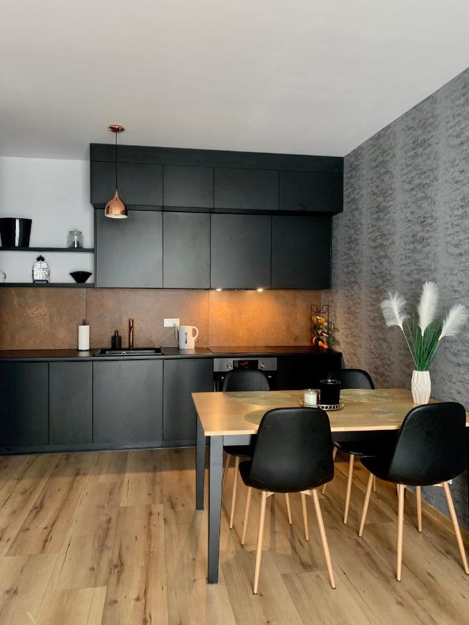 Apartament Drewnowska Przy Manufakturze วูดช์ ภายนอก รูปภาพ