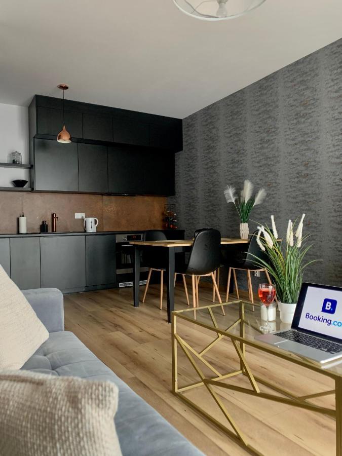 Apartament Drewnowska Przy Manufakturze วูดช์ ภายนอก รูปภาพ