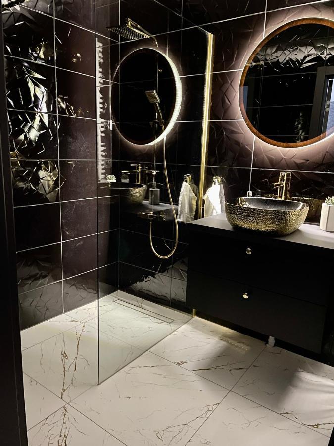 Apartament Drewnowska Przy Manufakturze วูดช์ ภายนอก รูปภาพ